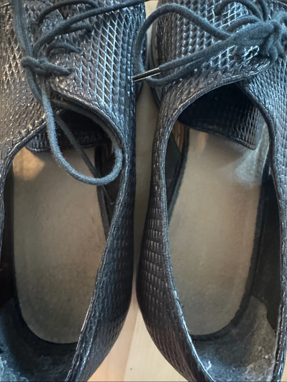 Wellfeet Black Textured Lace-Up Platform Leather Oxfords Shoes size 38 /  7.5/8